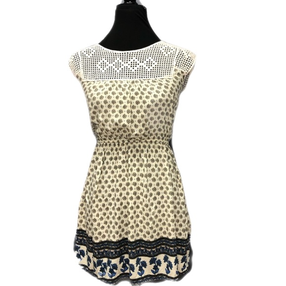 Forever 21- Crochet boho floral dress - Picture 1 of 7